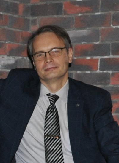 Валерий Козеняшев