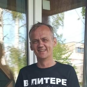 Денис Калистратов