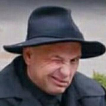 Илья Густяков