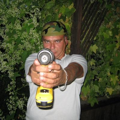 Александр Мазуров